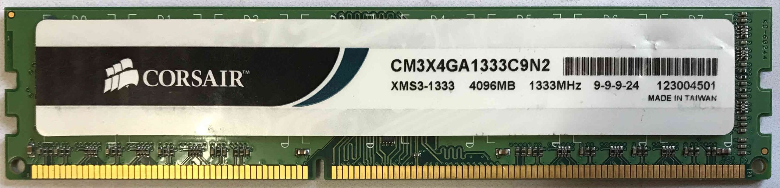 4GB 2Rx8 PC3-10600U Corsair